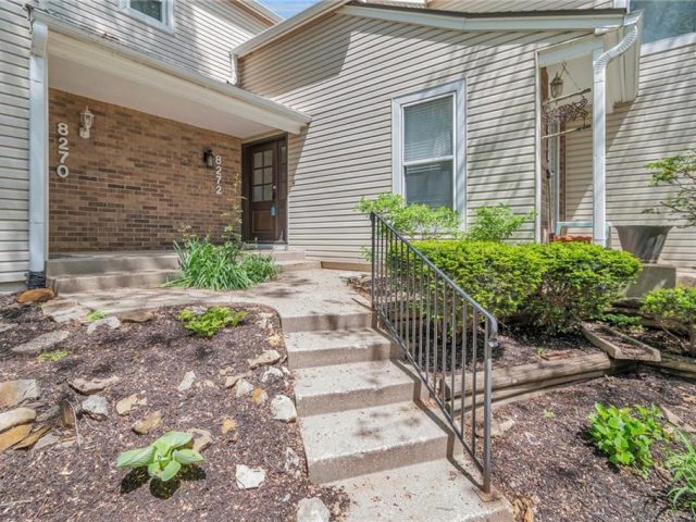 Homes for Sale in Kansas City, MO 64151 | 8272 NW Barrybrooke Drive