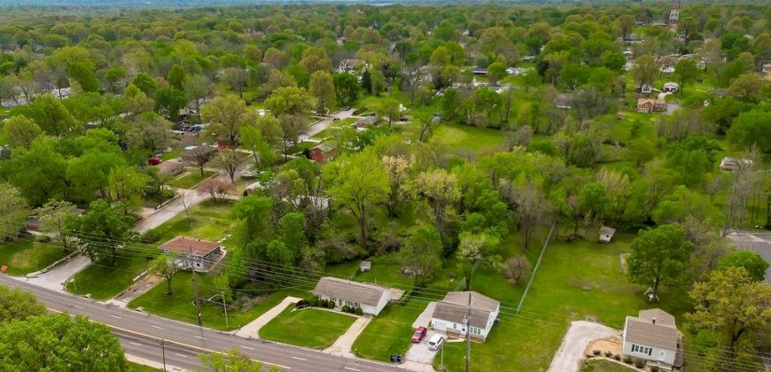 Homes for Sale in Kansas City, MO 64118 | 1205 NE 72nd Street