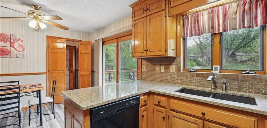 Homes for Sale in Kansas City, MO 64154 | 2709 NW Powderhorn Drive