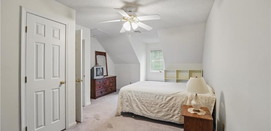 Homes for Sale in Kansas City, MO 64154 | 2709 NW Powderhorn Drive