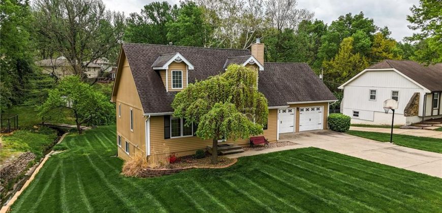 Homes for Sale in Kansas City, MO 64154 | 2709 NW Powderhorn Drive