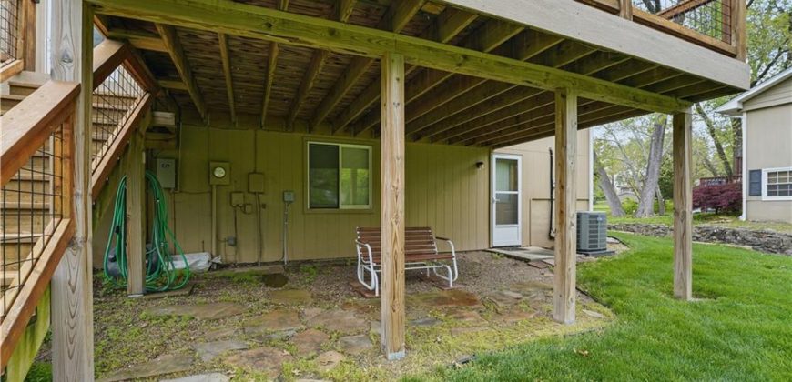 Homes for Sale in Kansas City, MO 64154 | 2709 NW Powderhorn Drive