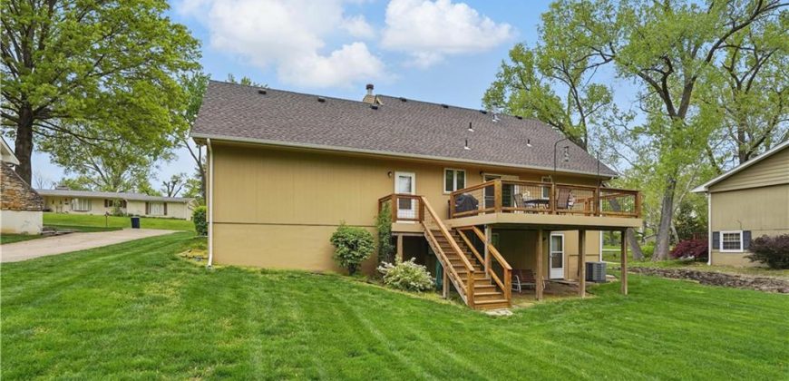 Homes for Sale in Kansas City, MO 64154 | 2709 NW Powderhorn Drive