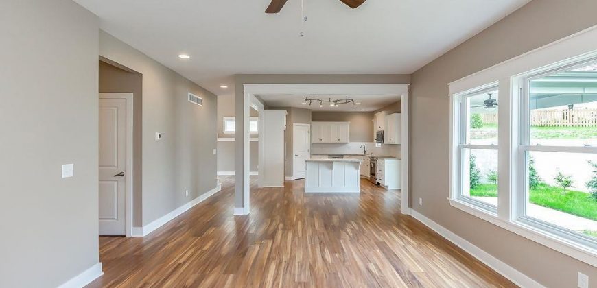 Homes for Sale in Kansas City, MO 64153 | 8411 NW 90th Street