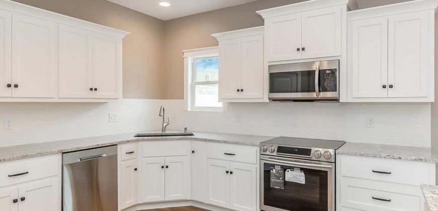 Homes for Sale in Kansas City, MO 64153 | 8411 NW 90th Street