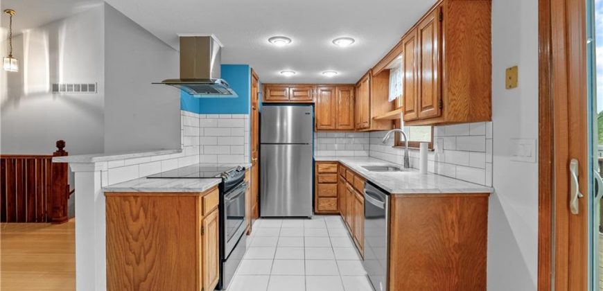 Homes for Sale in Kansas City, MO 64155 | 9629 N Locust Drive