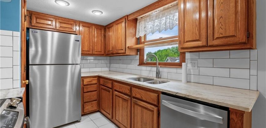 Homes for Sale in Kansas City, MO 64155 | 9629 N Locust Drive