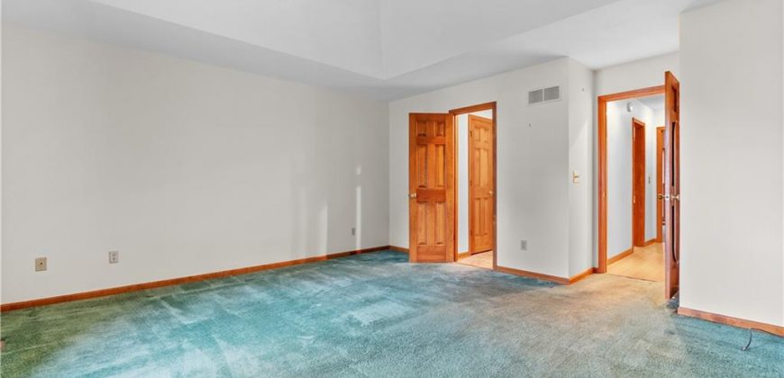 Homes for Sale in Kansas City, MO 64155 | 9629 N Locust Drive