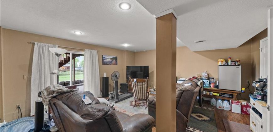 Homes for Sale in Kearney, MO 64060 | 209 E 21st Terrace