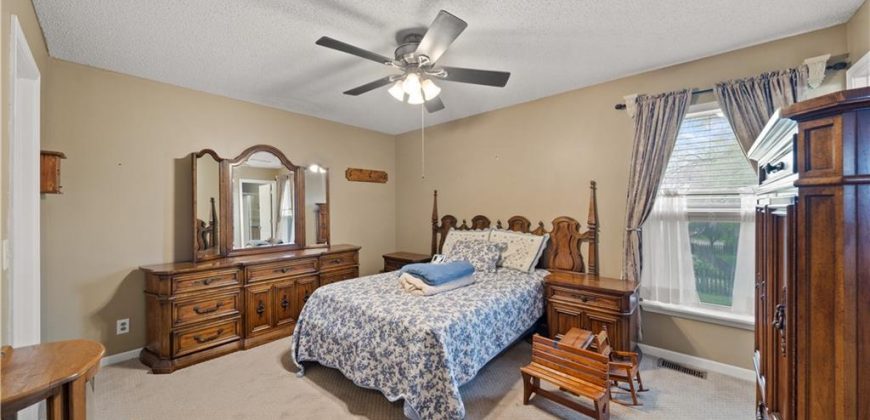 Homes for Sale in Kearney, MO 64060 | 209 E 21st Terrace
