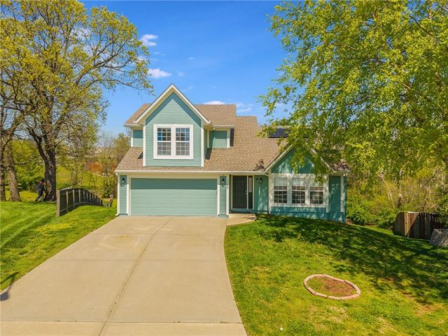 Homes for Sale in Kansas City, MO 64154 | 8555 N Gower Avenue