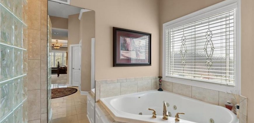 Homes for Sale in Kansas City, MO 64116 | 4405 N Hickory Lane