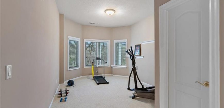 Homes for Sale in Kansas City, MO 64116 | 4405 N Hickory Lane