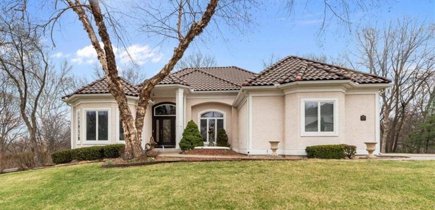 Homes for Sale in Kansas City, MO 64116 | 4405 N Hickory Lane