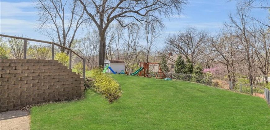Homes for Sale in Weatherby Lake, MO 64152 | 7910 NW Eastside Drive