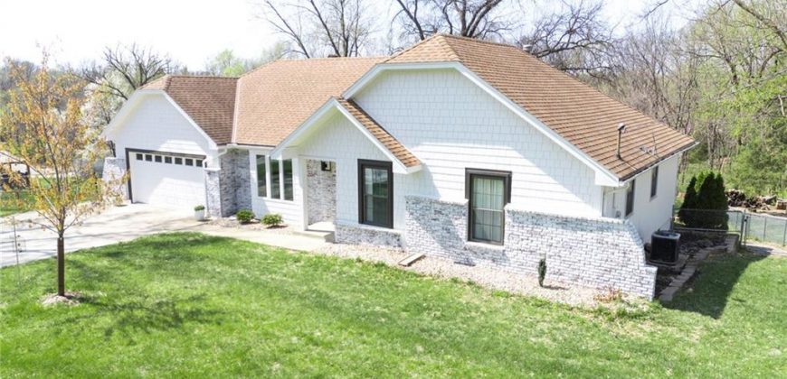 Homes for Sale in Weatherby Lake, MO 64152 | 7910 NW Eastside Drive