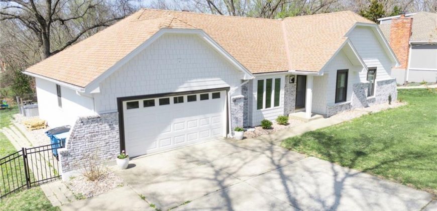 Homes for Sale in Weatherby Lake, MO 64152 | 7910 NW Eastside Drive