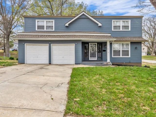 Homes for Sale in Kansas City, MO 64151 | 6801 NW Park Plaza Avenue