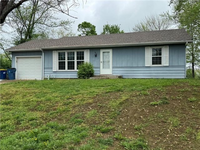 Homes for Sale in Excelsior Springs, MO 64024 | 616  Prospect Street