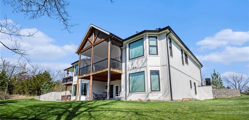 Homes for Sale in Smithville, MO 64089 | 391 NW 174th Court