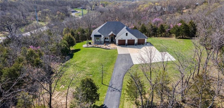 Homes for Sale in Smithville, MO 64089 | 391 NW 174th Court