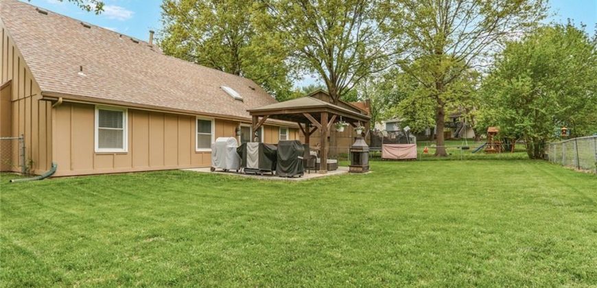 Homes for Sale in Kansas City, MO 64155 | 922 NE Karapat Drive