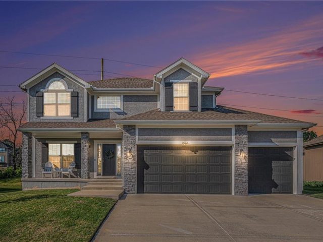 Homes for Sale in Kansas City, MO 64156 | 4002 NE 88th Street