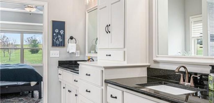 Homes for Sale in Smithville, MO 64089 | 17560  Smith’s Mill Road