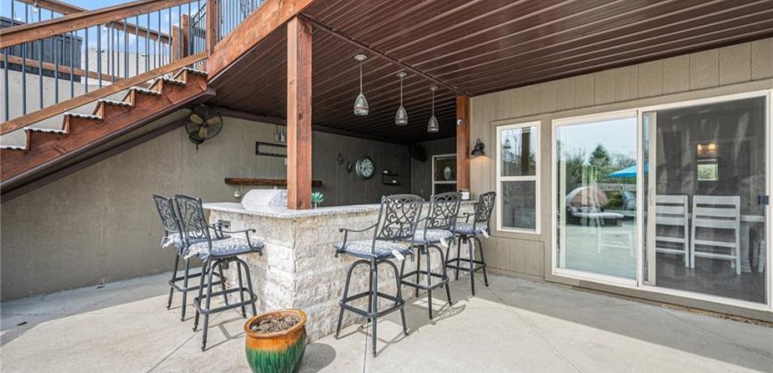 Homes for Sale in Smithville, MO 64089 | 17560  Smith’s Mill Road