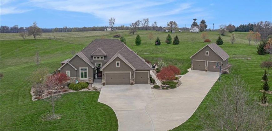 Homes for Sale in Smithville, MO 64089 | 17560  Smith’s Mill Road