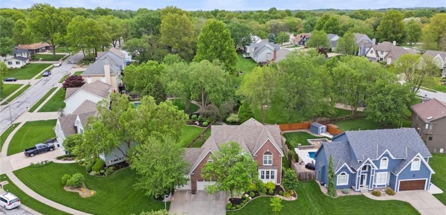 Homes for Sale in Liberty, MO 64068 | 1307  Old Trail Road