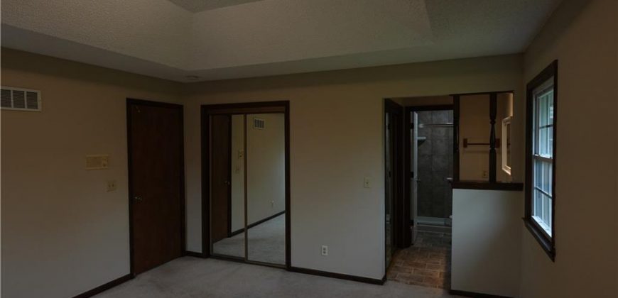 Homes for Sale in Kansas City, MO 64118 | 501 NW 65th Terrace