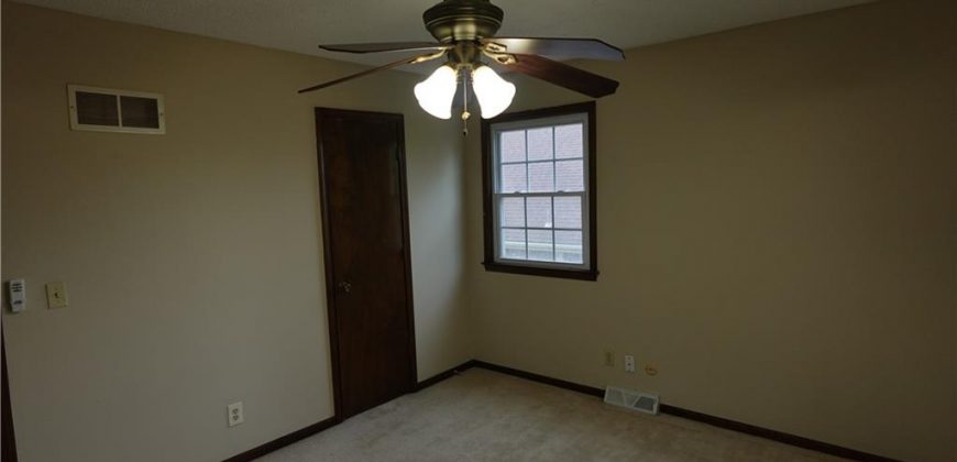 Homes for Sale in Kansas City, MO 64118 | 501 NW 65th Terrace