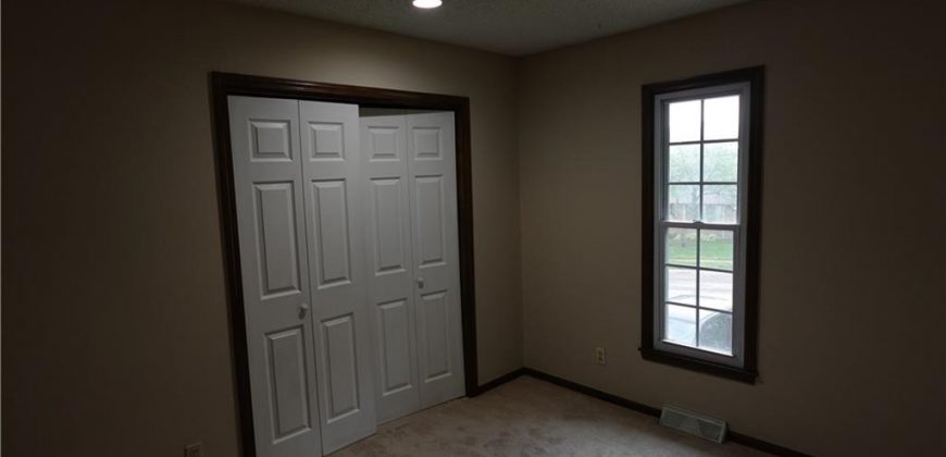 Homes for Sale in Kansas City, MO 64118 | 501 NW 65th Terrace
