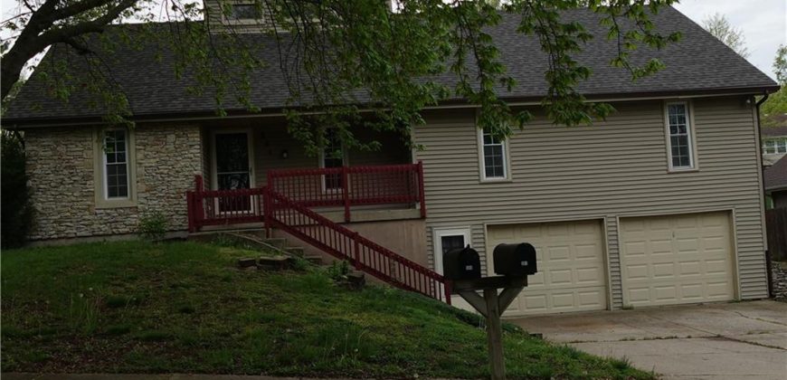 Homes for Sale in Kansas City, MO 64118 | 501 NW 65th Terrace