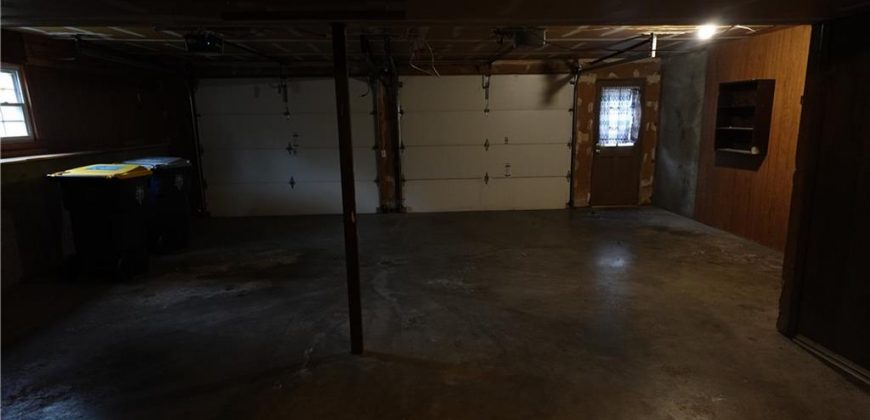 Homes for Sale in Kansas City, MO 64118 | 501 NW 65th Terrace