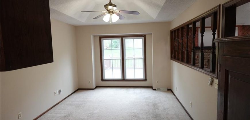 Homes for Sale in Kansas City, MO 64118 | 501 NW 65th Terrace