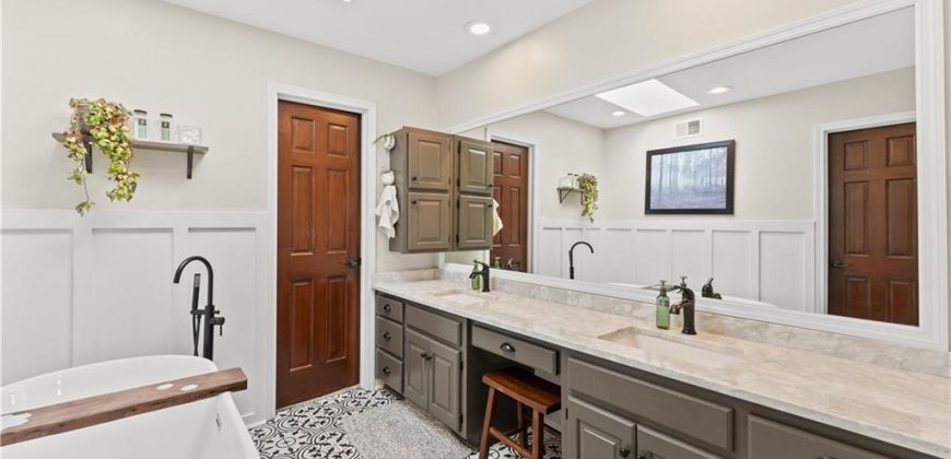 Homes for Sale in Kansas City, MO 64152 | 6214 NW Kimberly Downs Street