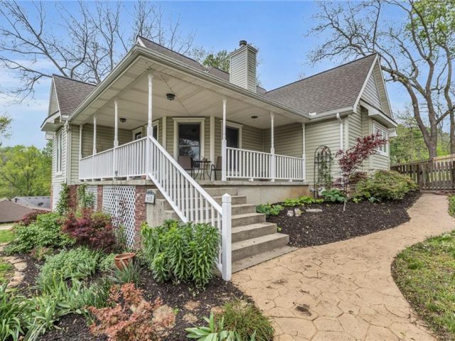 Homes for Sale in Weston, MO 64098 | 615  Cherry Street