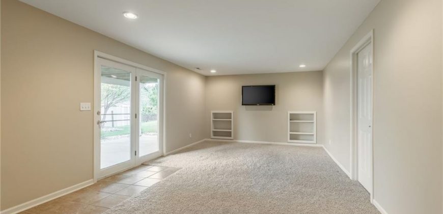 Homes for Sale in Kansas City, MO 64155 | 11260 N Madison Avenue