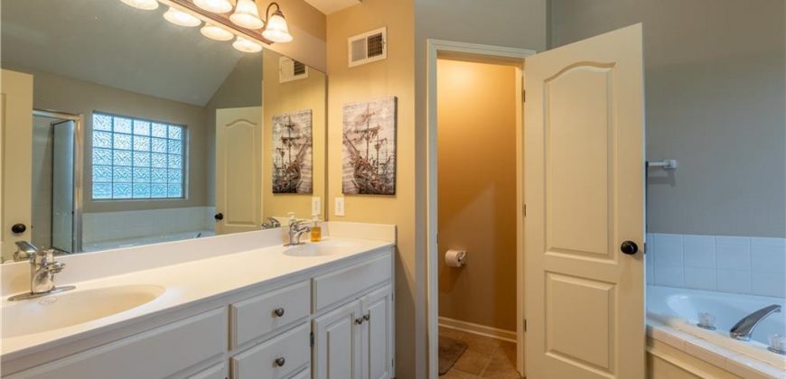 Homes for Sale in Kearney, MO 64060 | 1107 W 9TH Avenue