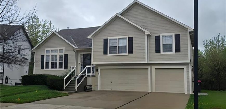 Homes for Sale in Kearney, MO 64060 | 1107 W 9TH Avenue
