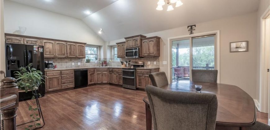 Homes for Sale in Kearney, MO 64060 | 1107 W 9TH Avenue