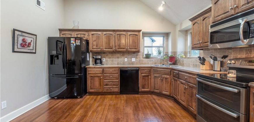 Homes for Sale in Kearney, MO 64060 | 1107 W 9TH Avenue