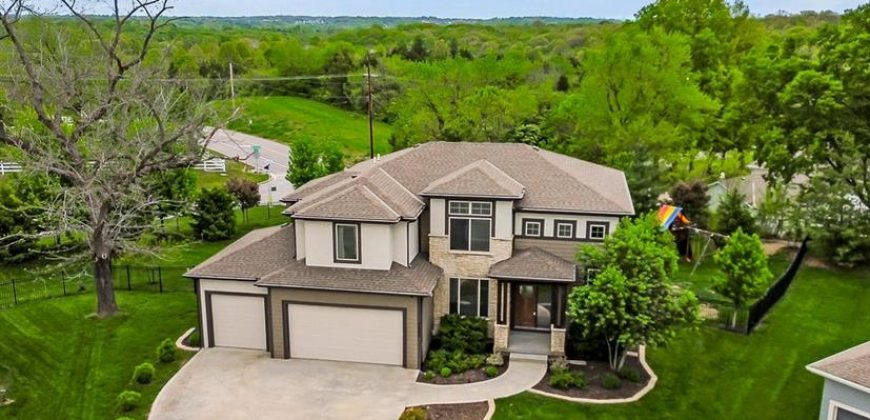 Homes for Sale in Parkville, MO 64152 | 7225 NW Lundergan Court