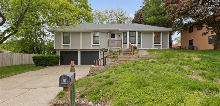 Homes for Sale in Parkville, MO 64152 | 7025 NW Winan Road