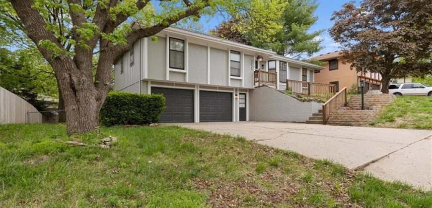 Homes for Sale in Parkville, MO 64152 | 7025 NW Winan Road