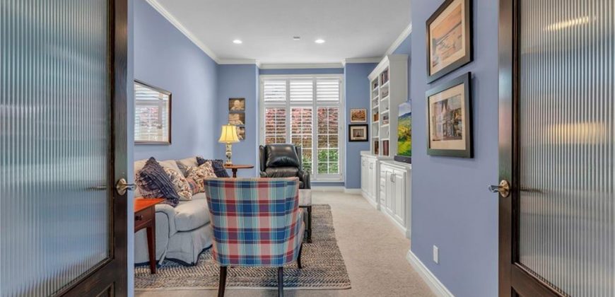 Homes for Sale in Parkville, MO 64152 | 6325  Edgewater Drive