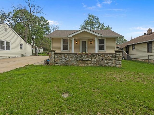 Homes for Sale in Kansas City, MO 64117 | 4433 N Jackson Avenue