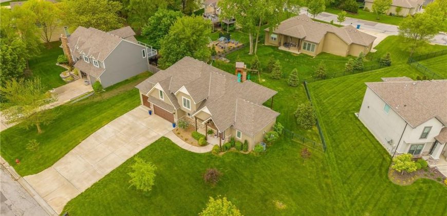 Homes for Sale in Weatherby Lake, MO 64152 | 7804 NW Lynns Lane